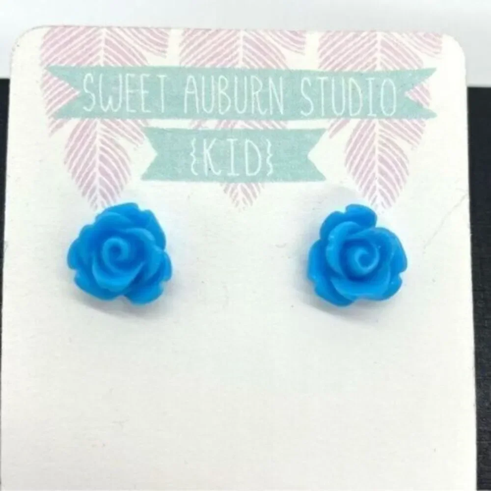 Sweet Auburn Studio Kid’s Light Blue Rose Stud Earrings